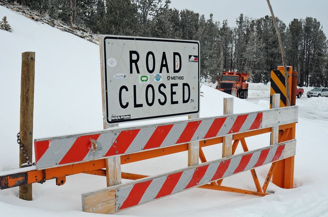 US 212 Beartooth Highway, MT/WY CLOSED Due to SNOW Conditions SnowBrains
