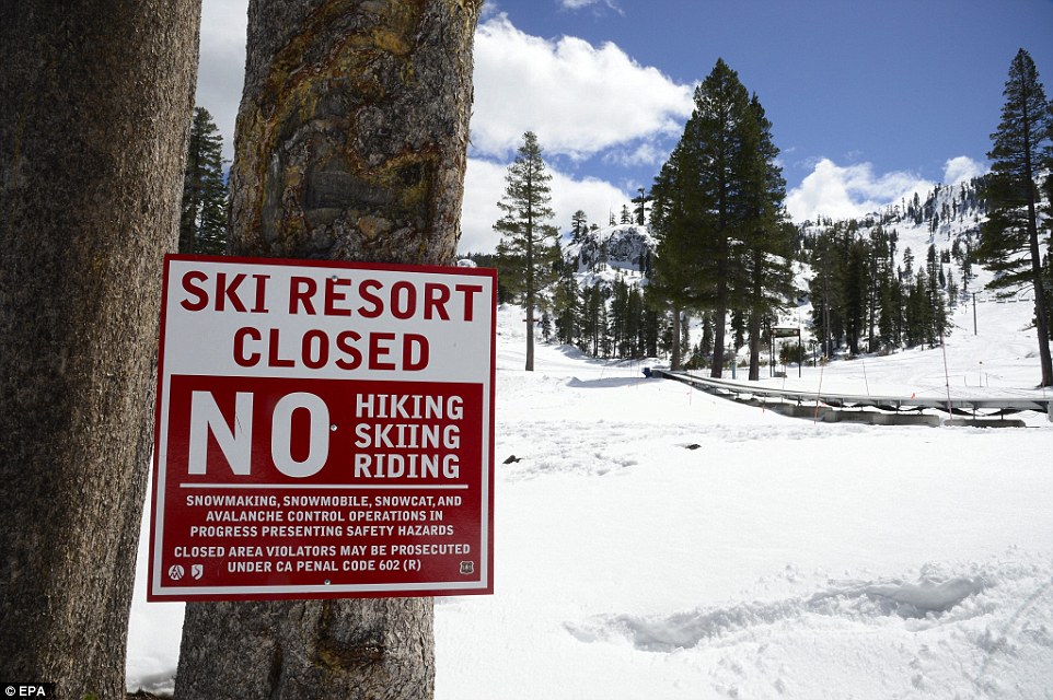 Colorado Governor Extends Mandatory Ski Area Closure Until April 6th