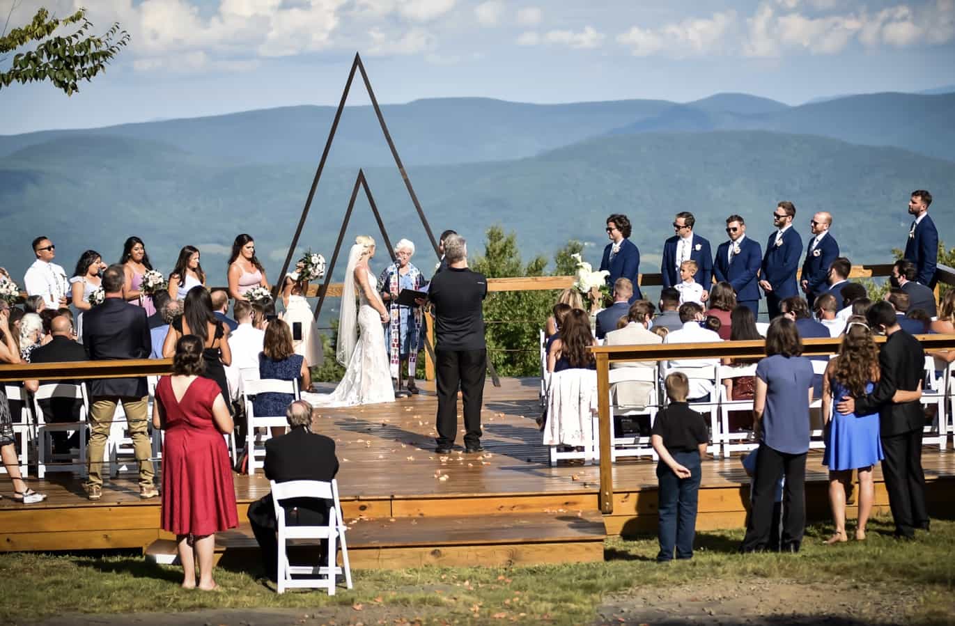 [PHOTOS] Lift Shack at FamilyOwned Plattekill Mountain, NY, Destroyed