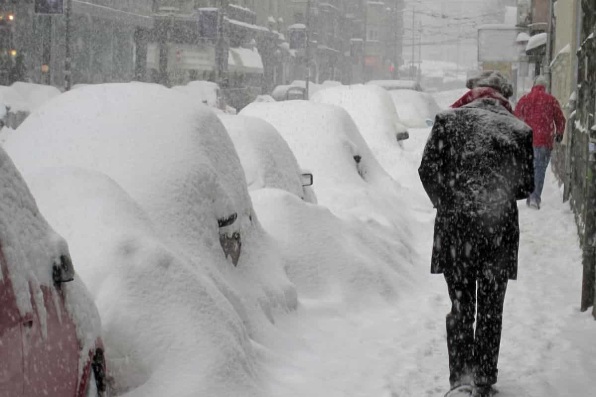 NOAA Climate Report US Hit With Historic Snowfall, LateSeason