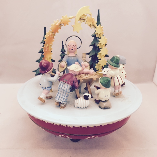 Snow Globe Repair Center HOME