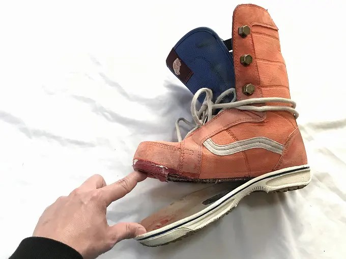 スノーボードブーツの直し方！ソールとつま先が剥がれた時の修理方法を紹介します！｜スノーハック