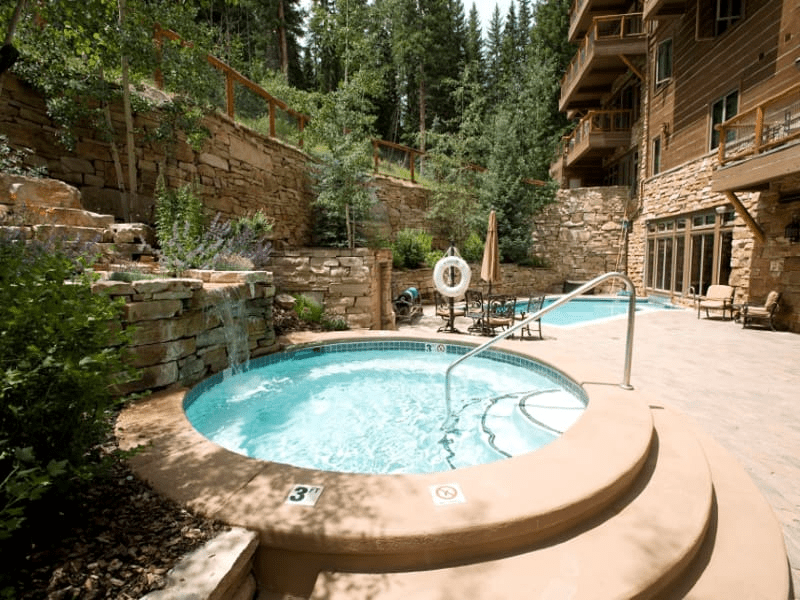 Timbers and Lone Eagle condos Ski Vacation Package Keystone Colorado