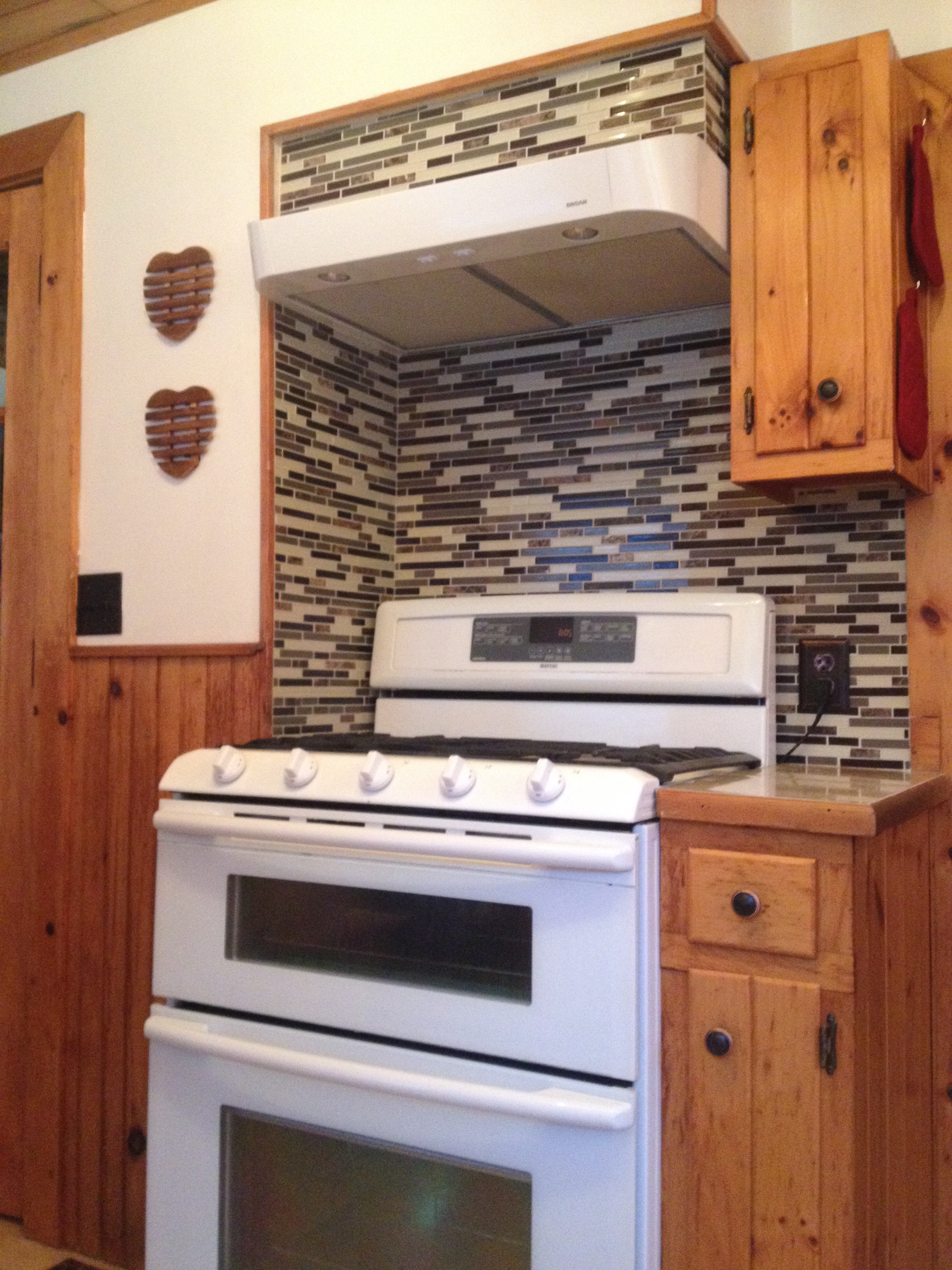 Porcelain & Ceramic Tile Gallery S&S Flooring Installations Inc