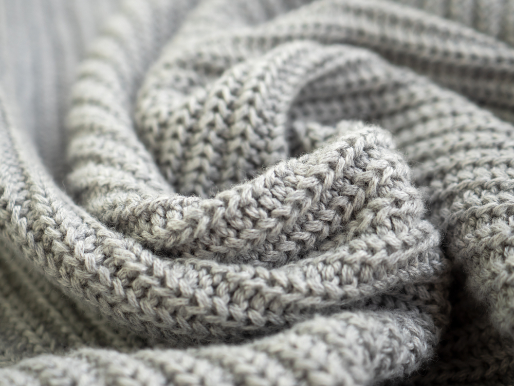 What’s The Difference Between Knit And Woven Fabric? Sewing Info