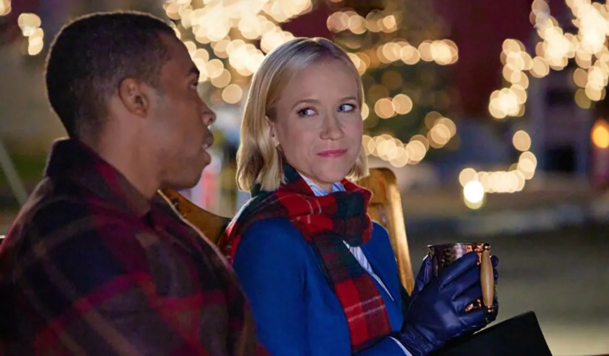 Mystic Christmas Hallmark Cast Jessy Schram, Chandler Massey, Patti Murin