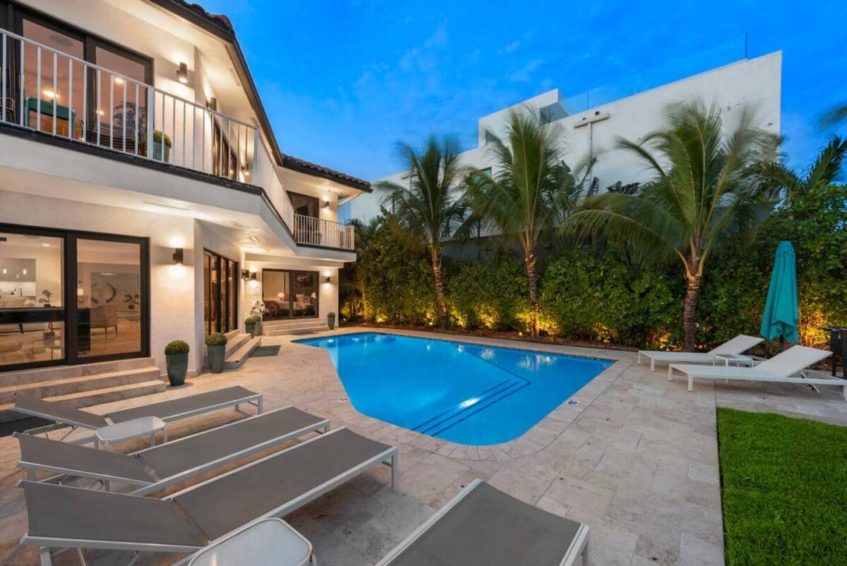 Villa Ambrosia A Contemporary Design with Breathtaking Views SobeVillas