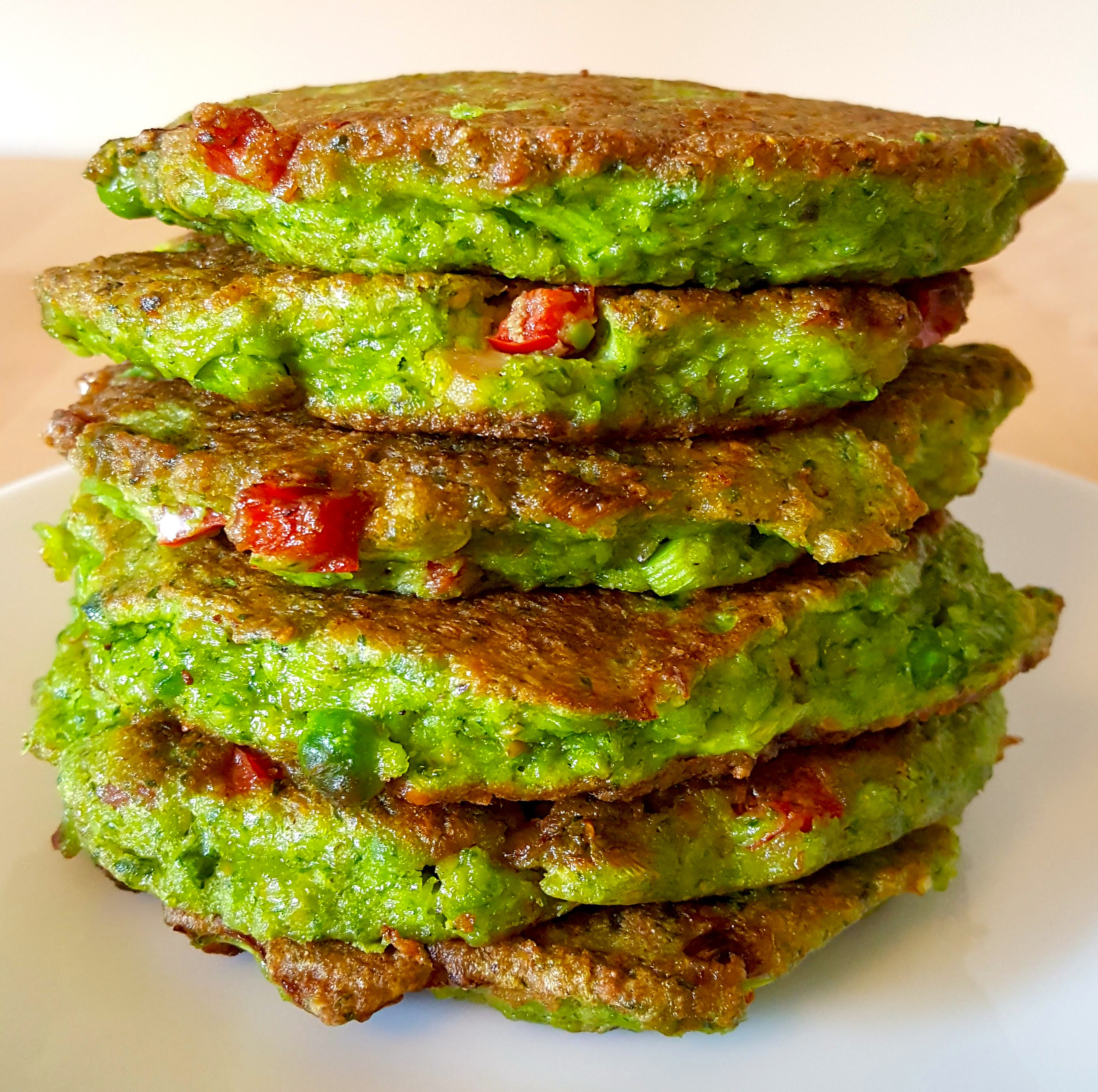 Spinach, edamame bean and pea fritters (Green fritters) SOBODY