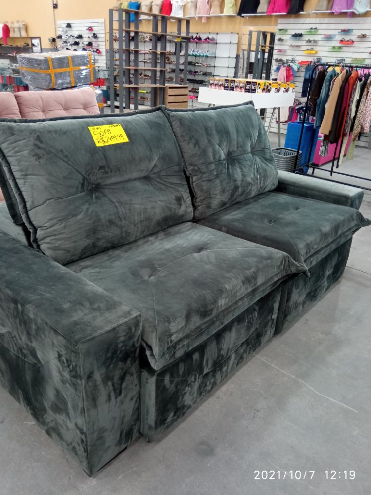 Em Busca de Sofás Usados? Confira no Site!
