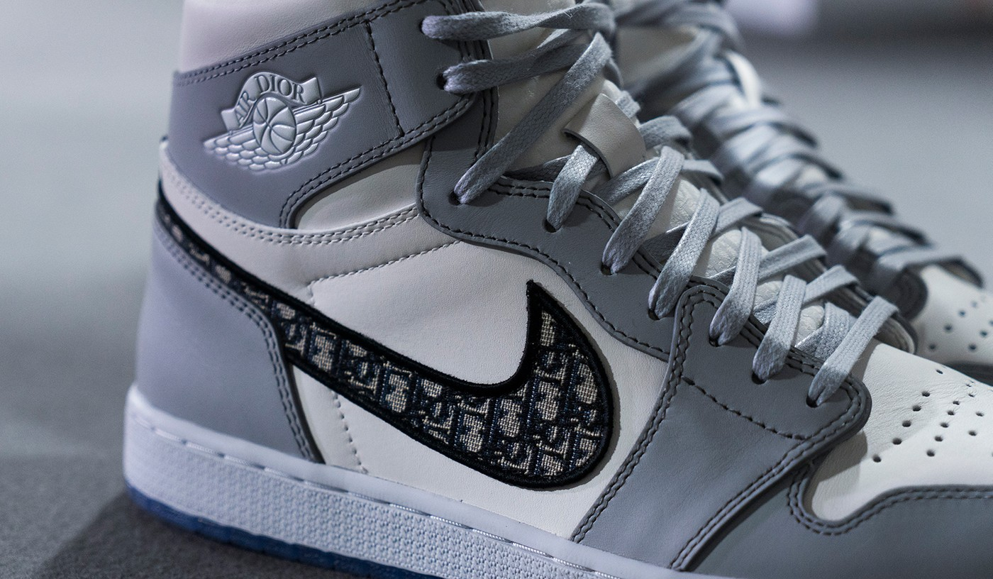 Dior et Nike viennent de dévoiler leurs nouvelles Air Jordan 1, et Dior et Nike viennent de dévoiler leurs nouvelles Air Jordan 1, et