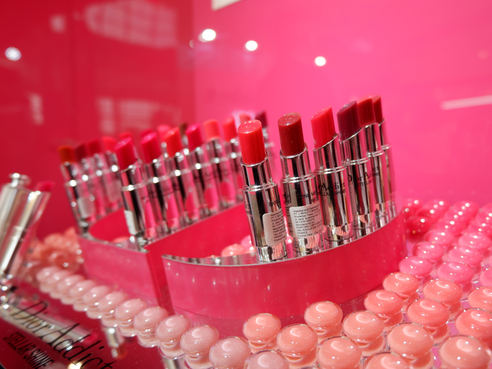 Dior Addict Stellar Shine, Produk Terbaru dari Dior yang Siap Manjakan Pencinta Lipstik Pink