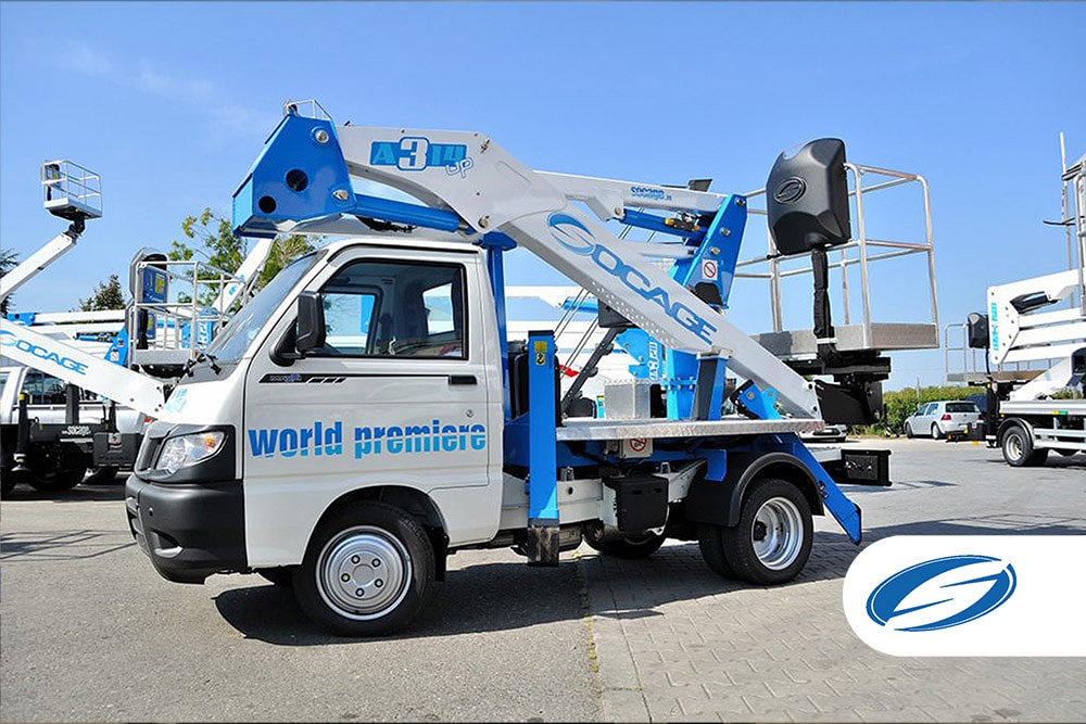 Small bucket truck Socage 14A Urban compactness