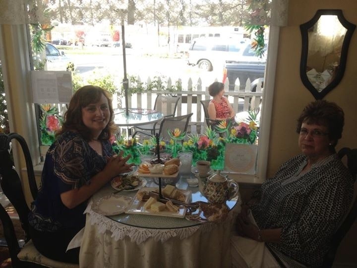 McKenna's Tea Cottage in Orange County Review and Giveaway! SoCal