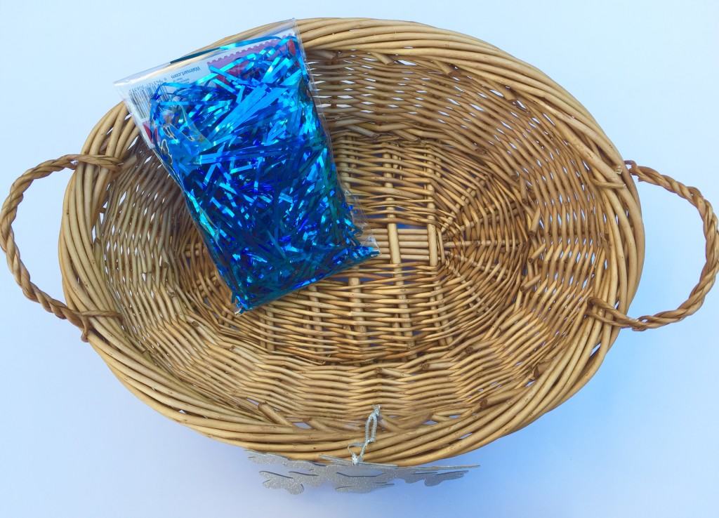 Holiday Dog Grooming Gift Basket StepbyStep Tutorial with Pictures