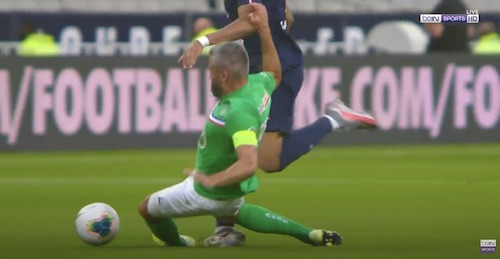 Perrin's Horror Tackle On Kylian Mbappe Soccer Training Info