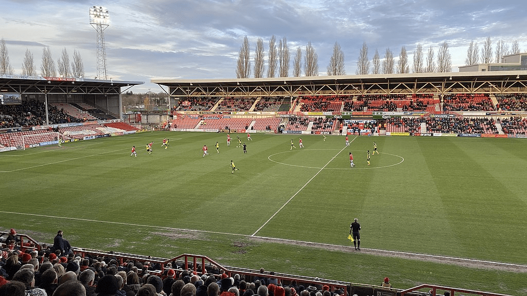 Why is Wrexham FC ground called The Racecourse? Soccer Noise