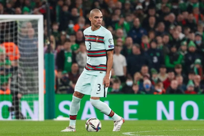 Famous Soccer Players With The Number 3 Jersey (Ranked)