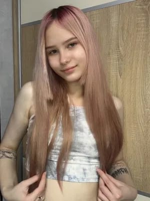 Best Blonde OnlyFans Accounts for Exclusive Kinky Content