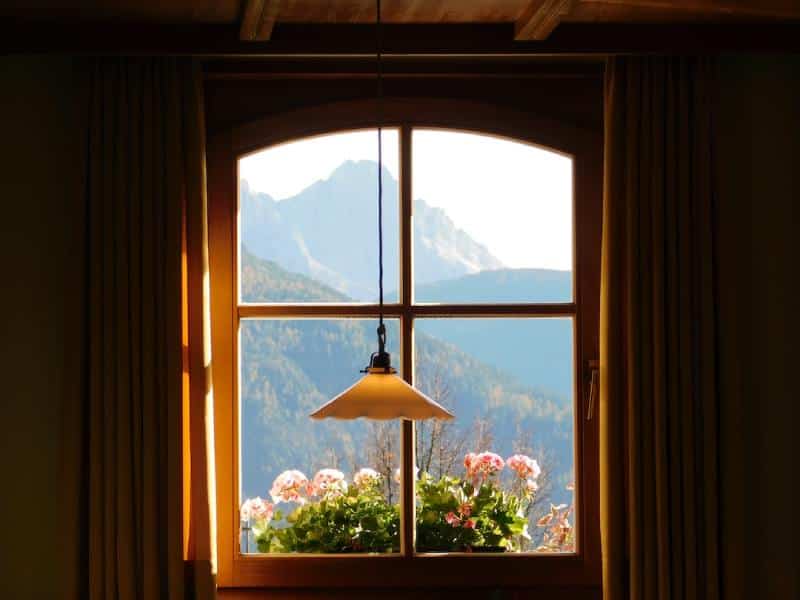What Are Slider Windows and Are They Right for Your Home?