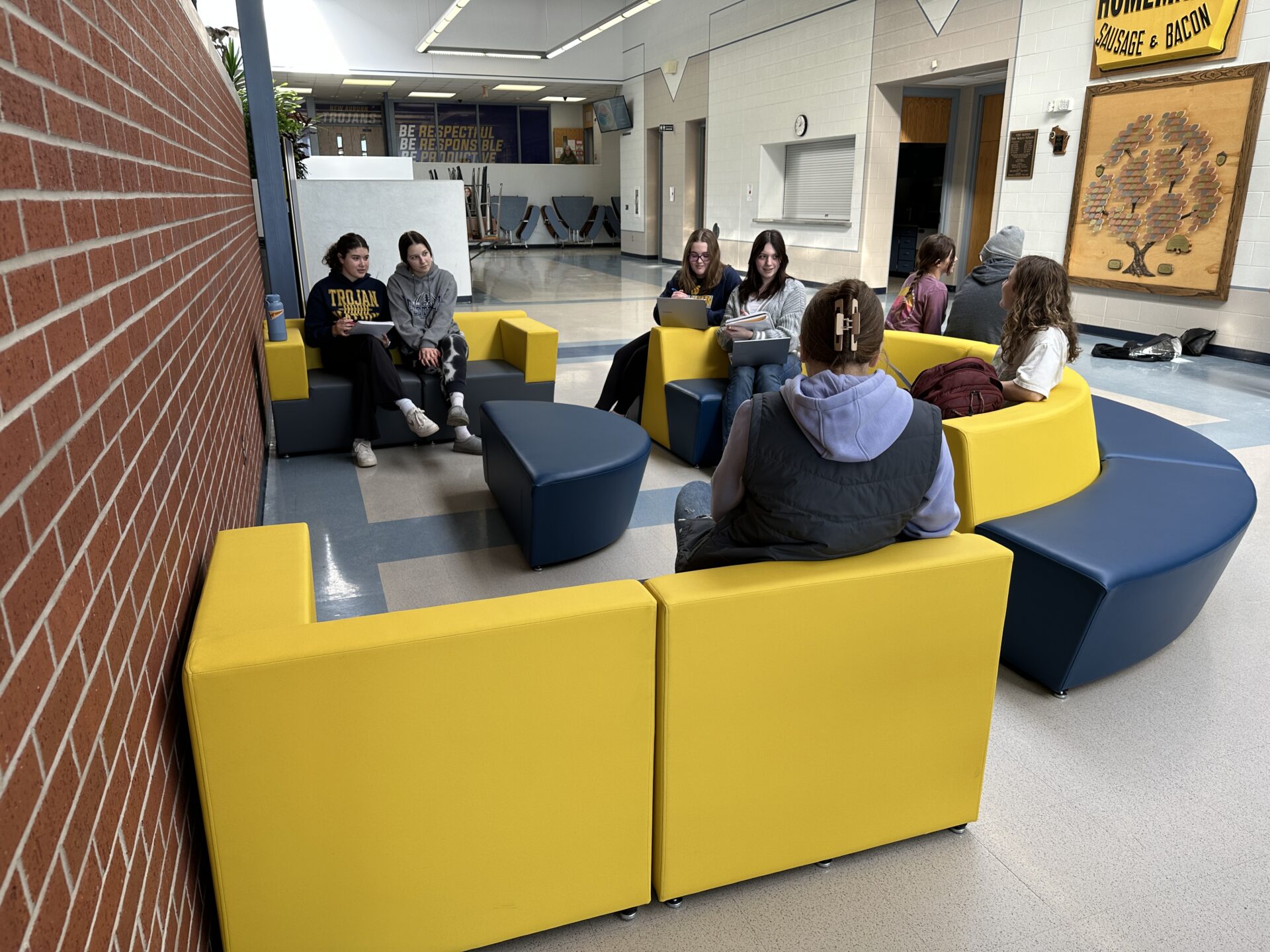 SocialSchool4EDU · Blog · Helping New Auburn School District Purchase