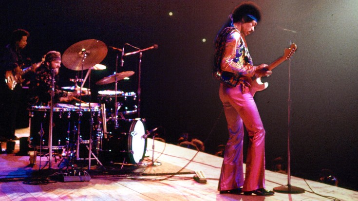 Jimi Hendrix Gives His Final Performance Just 12 Days Before His Death