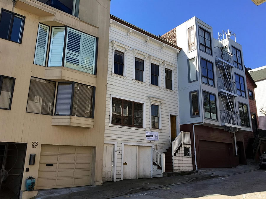 Crowdfunding Gone Wrong on Telegraph Hill