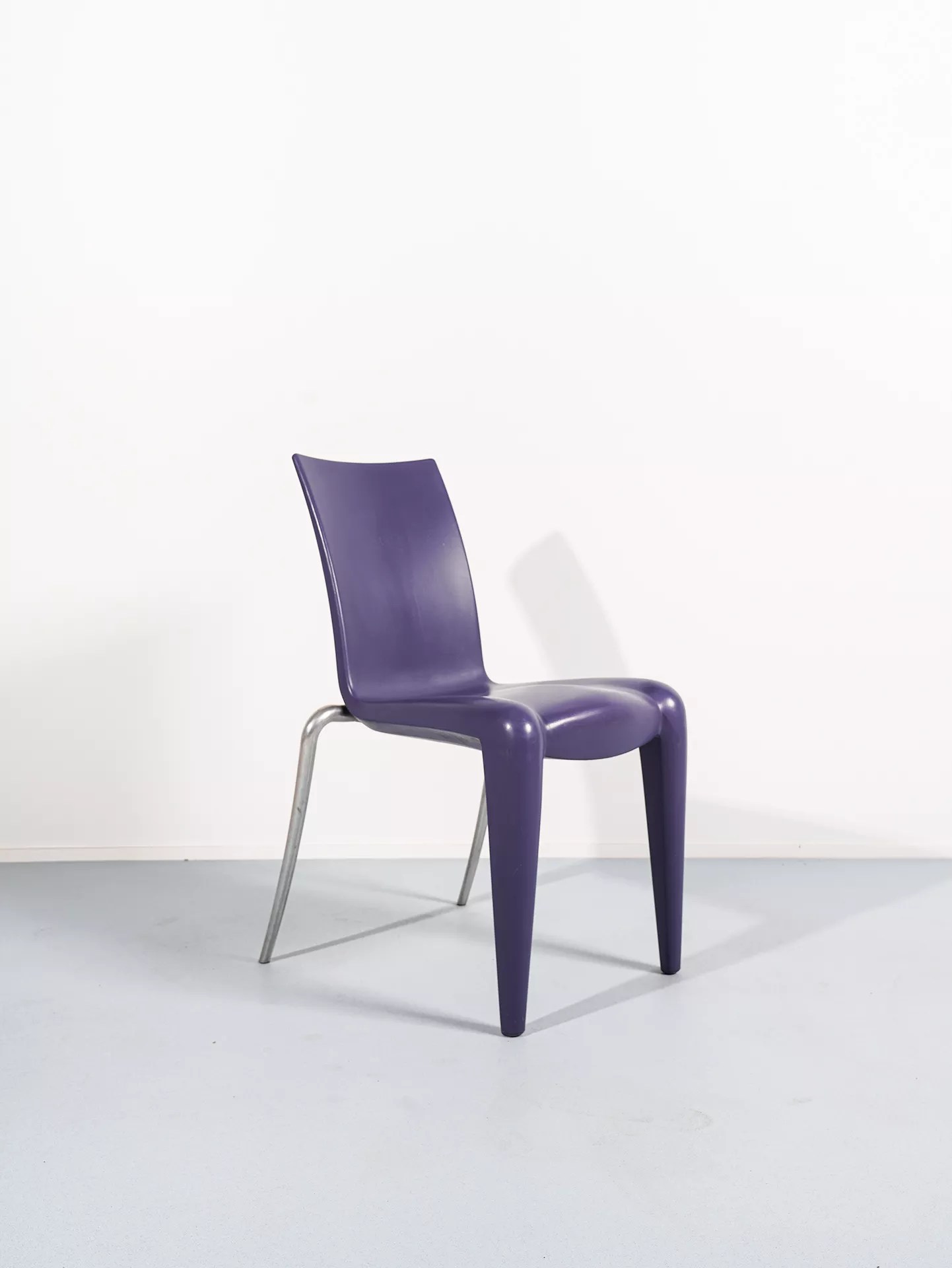 Vitra 'Louis 20' Dining Chairs, Set — SODA