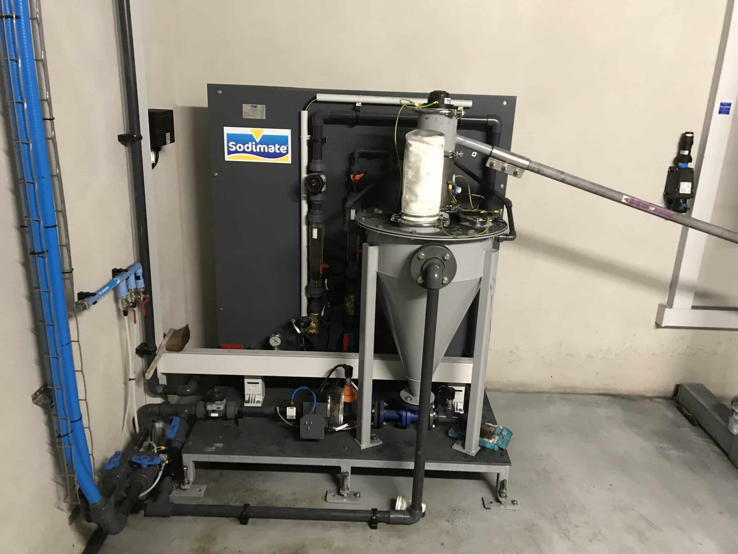 Hydro ejector for PAC and Microsand Sodimate