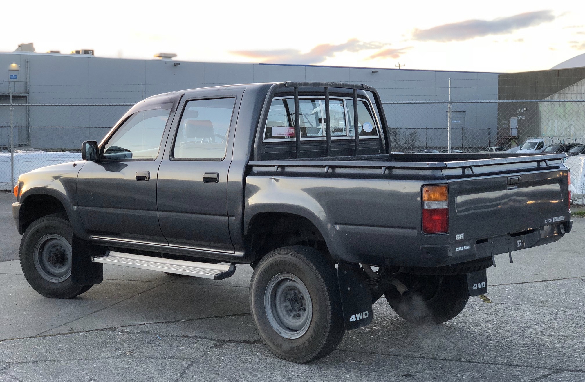 For Sale 1990 Toyota Hilux doublecab SAS gas A/C 35k miles IH8MUD
