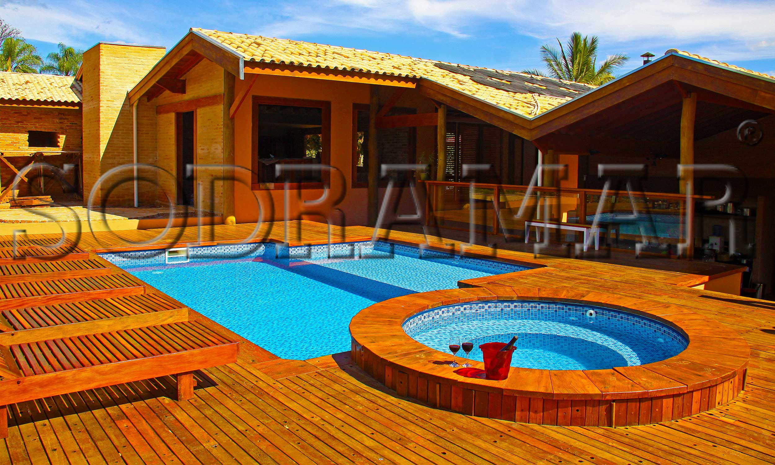 4 tips to build an ideal pool for your family