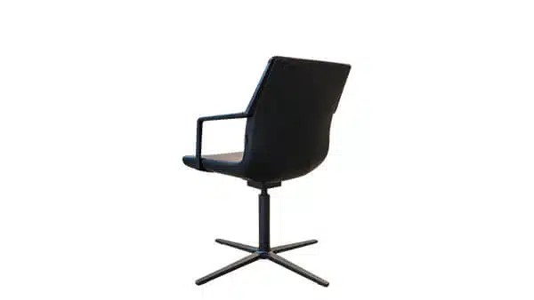 Moderner Lederstuhl von Wagner. WCUBE 3