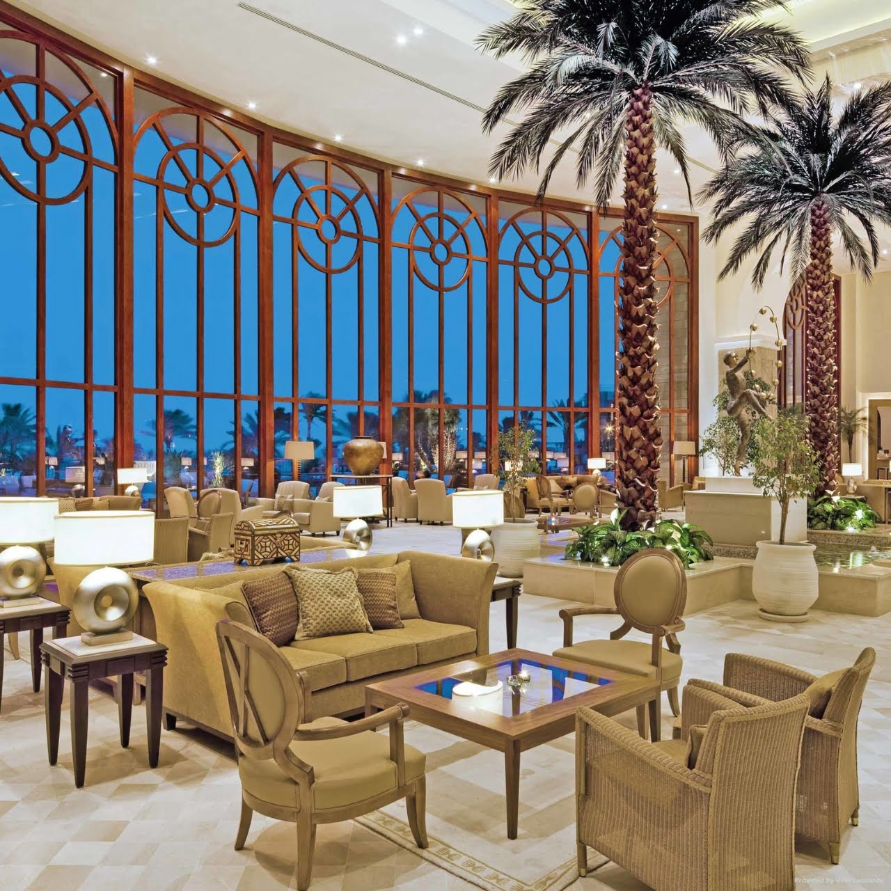 Billionaire Café & Restaurant Lac 2 Sofasam