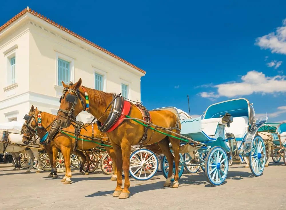 15 Fabulous Things to Do in Spetses for an Authentic Island Experience