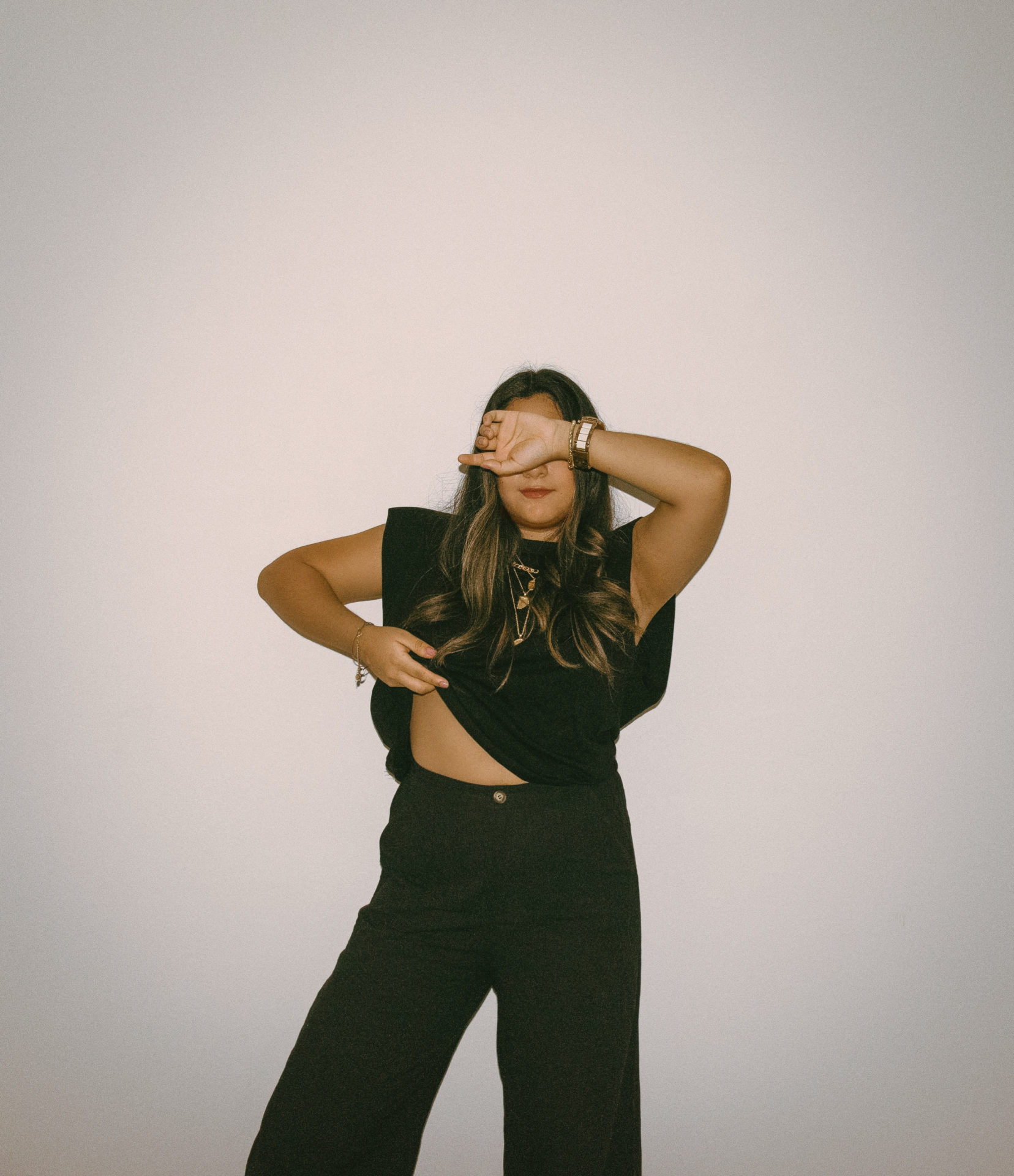 4 Ways To Style A Padded Shoulder Muscle Tshirt