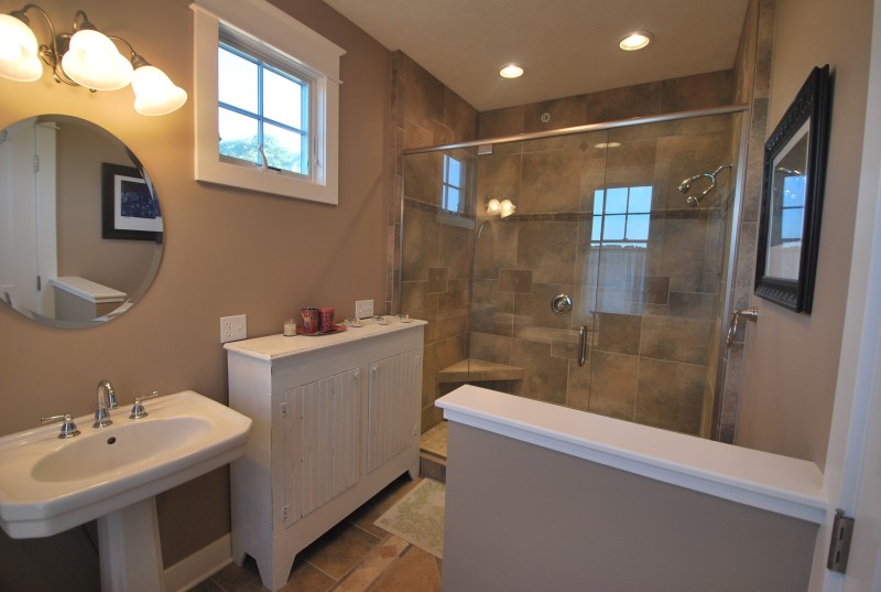 Lake Retreat Vacation Rental Saugatuck, MI Sofi B. Luxury Rentals