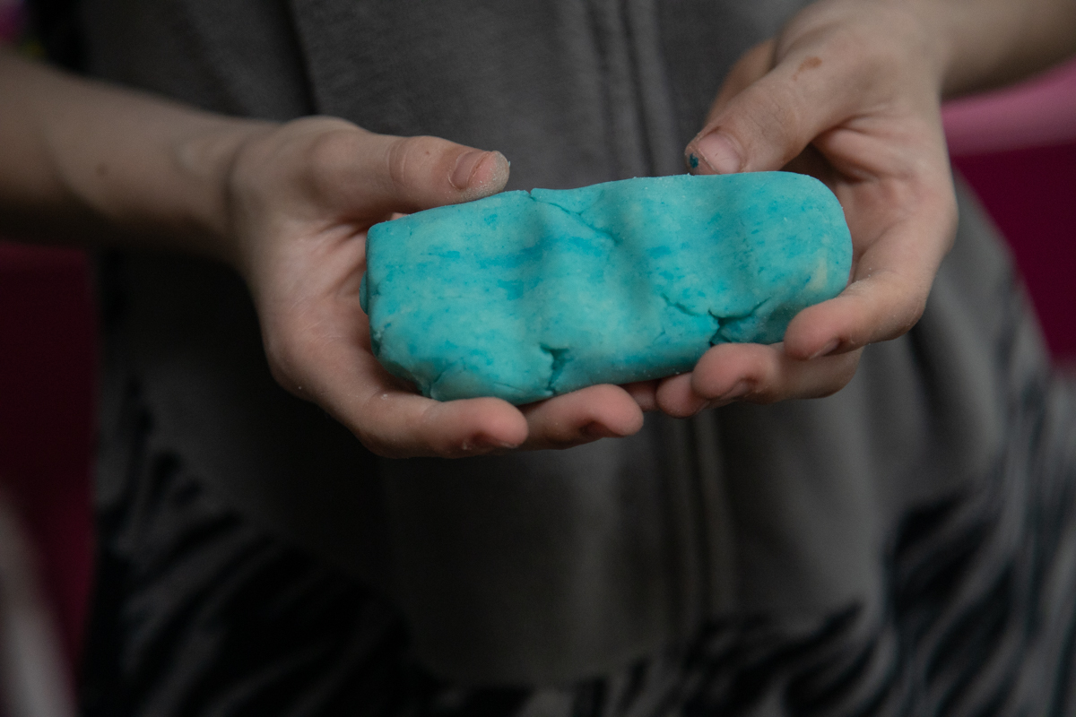 Zelf Play Doh maken doe je zo DIY Play Dough Sofie Lambrecht