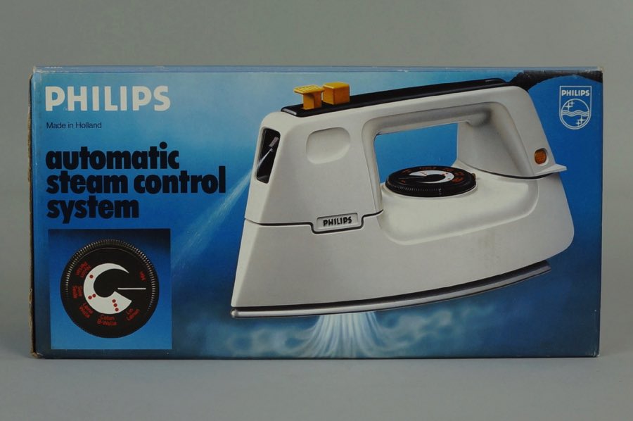 Philips Steam Iron HD 1207 (1977) Soft Electronics
