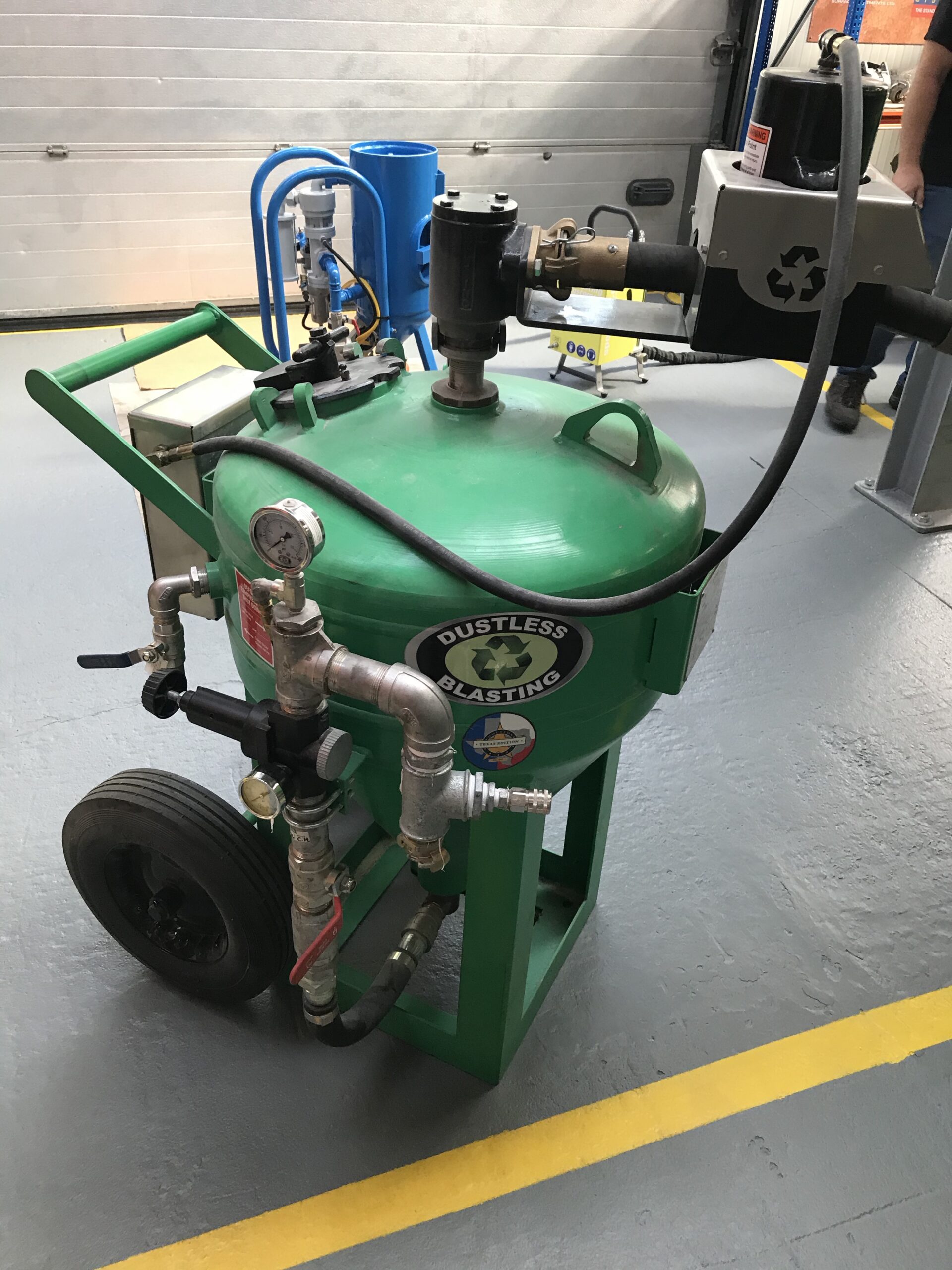 Used demo machines CleanSurfaceGroup