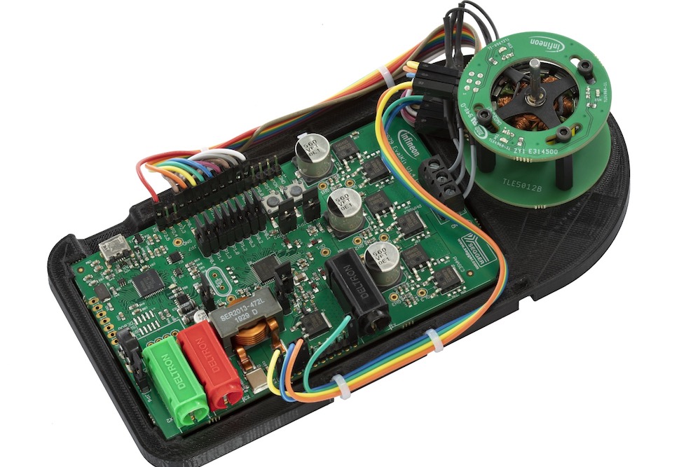 Motor control kit is preassembled for motor control in seconds