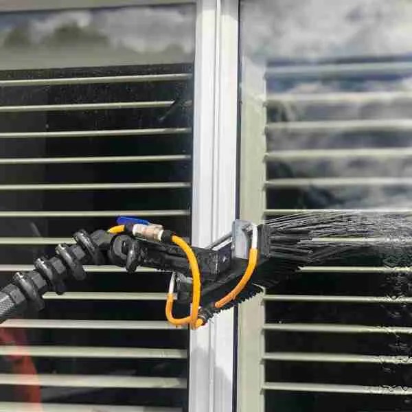 Softex LTD Window washing services. Residential Commercial