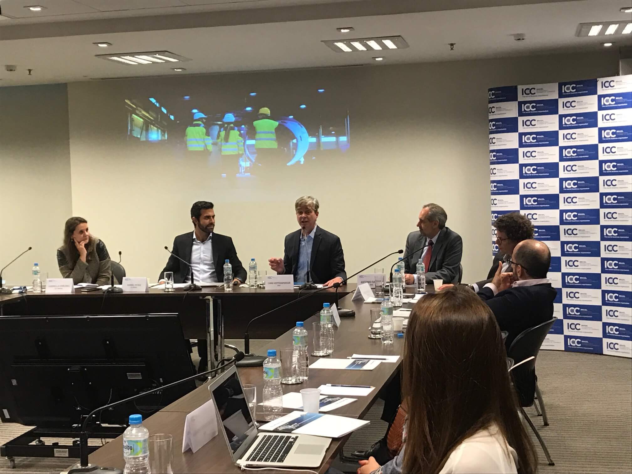 Brazil 4.0 The Future Driven by Data from Brazilian Industries BSA