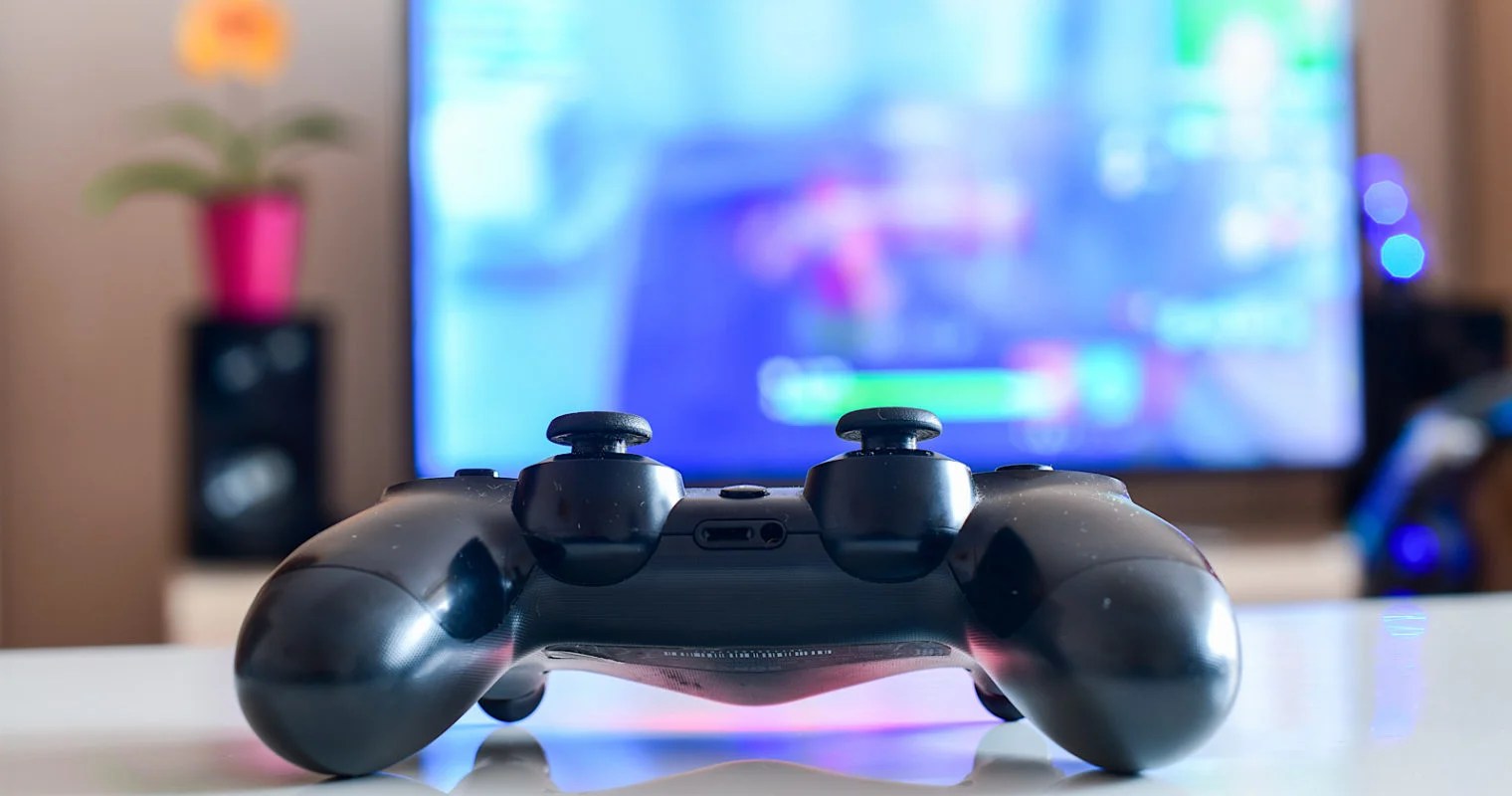 How Would One Test an Online Gaming Platform? Software How Would One Test an Online Gaming Platform? Software