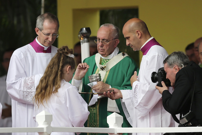 Did Pope Francis Say Lutherans Can Take Communion at Catholic Mass