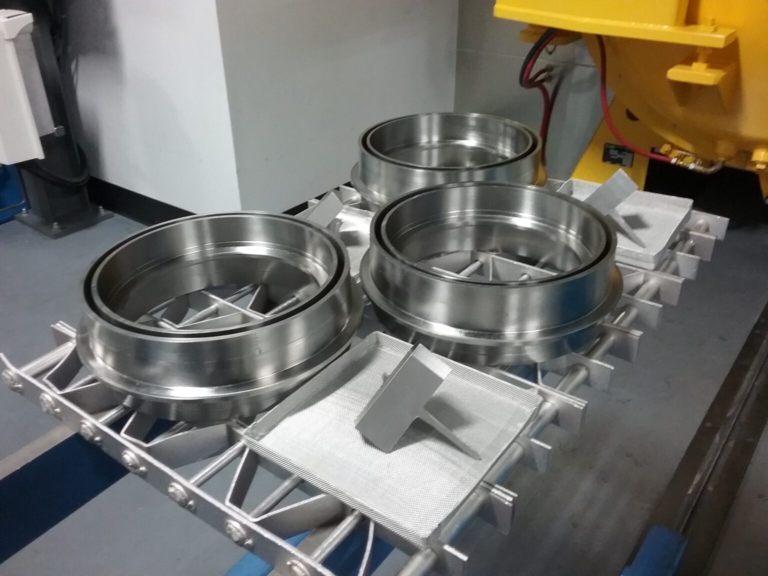 The Returning Need For the AllMetal Vacuum Furnace Hot Zone and