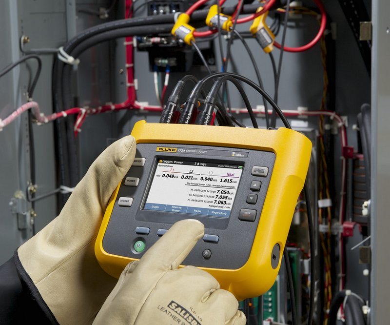 Installer FAQ How to use data loggers to size PV + battery systems for