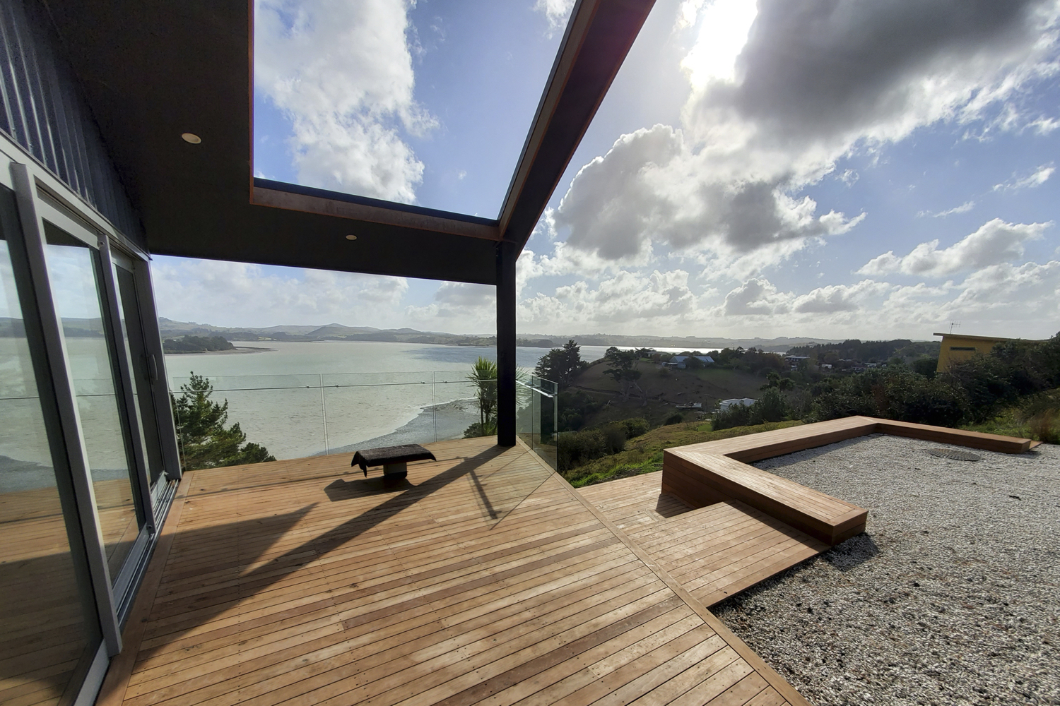 EMAY CRESCENT HOUSE, PAHI, KAIPARA HARBOUR, NEW ZEALAND