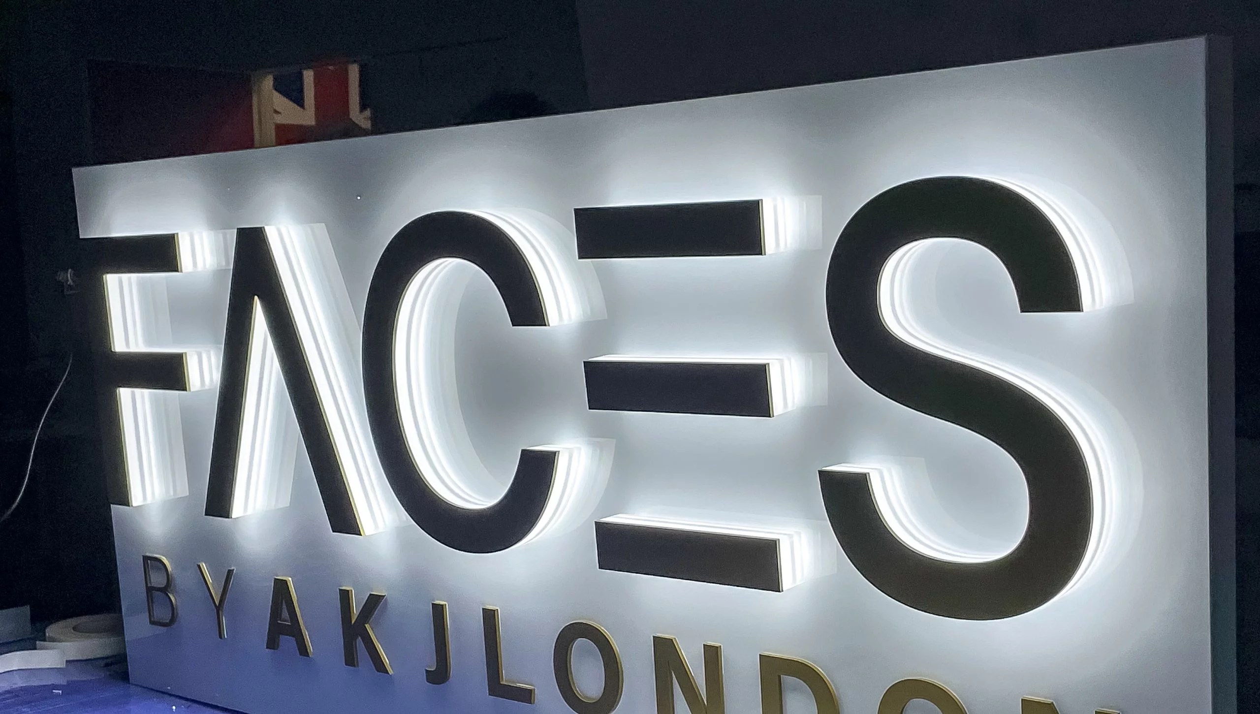 Illuminated Solar Graphics