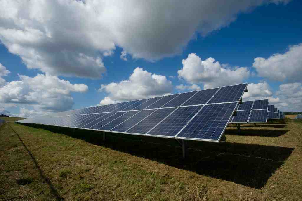 Why is solar power bad? SOLAR POWER GAZETTE