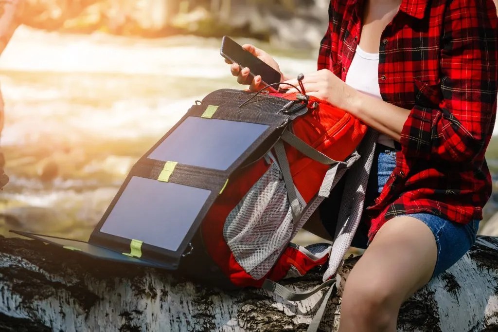 How To Choose a Solar Panel Backpack