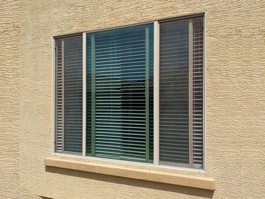 How to Mount Solar Screens Common Window Examples Solar Screen Outlet